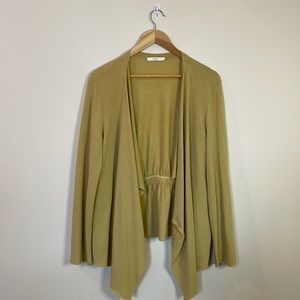 Cinched back yellow cardigan throw